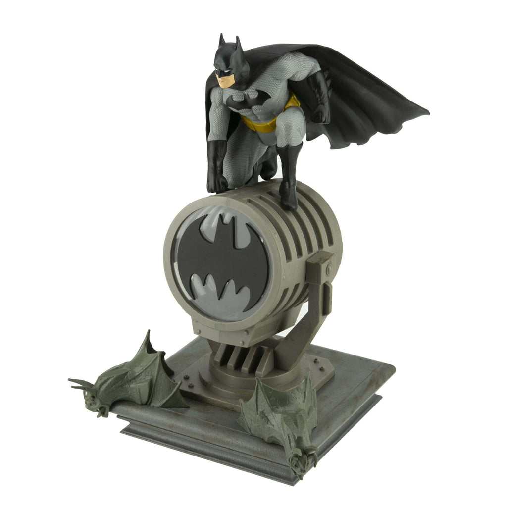 Golden Discs Posters & Merchandise Batman Figurine Light [Lamp]