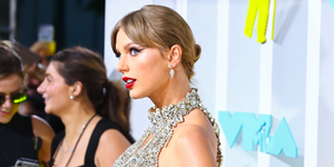 Taylor Swift’s Obsession with Midnight