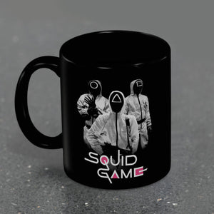 Squid Game 2 (Guards) Black Pod Mug [Mug]