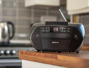 Golden Discs Tech & Turntables Groov-e Boombox CD and Cassette Player - Black [Tech & Turntables]