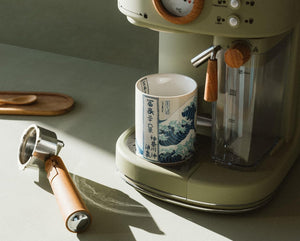 Golden Discs Posters & Merchandise Hokusai The Great Wave Off Kanagawa Porcelain [Mug]