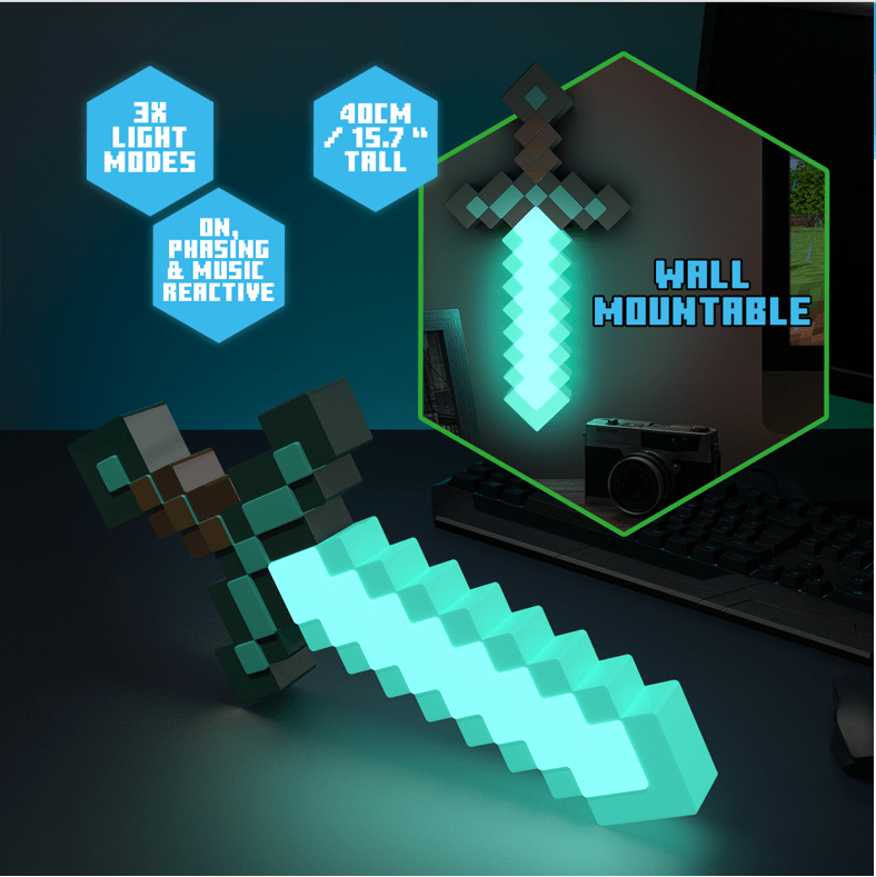 Golden Discs Posters & Merchandise Minecraft Diamond Sword Light [Lamp]