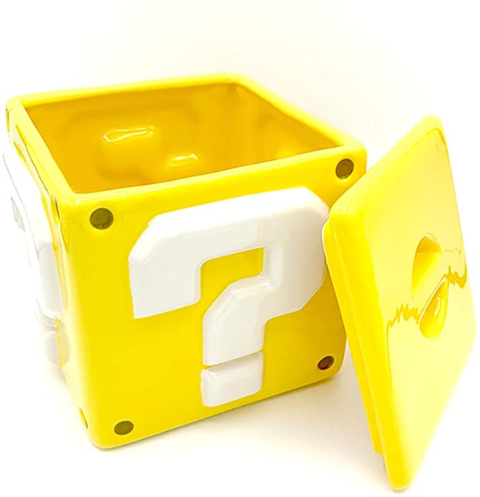 Golden Discs Statue Super Mario Bros - Question Mark Block Ceramic Storage Cookie Jar [Statue]