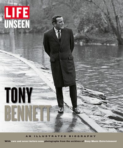 Golden Discs BOOK Tony Bennett [BOOK]