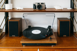 Golden Discs Tech & Turntables Lenco LS-100 - Turntable With Speakers (Wood) [Tech & Turntables]