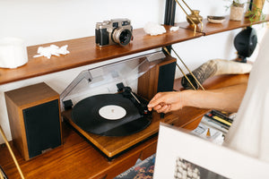 Golden Discs Tech & Turntables Lenco LS-100 - Turntable With Speakers (Wood) [Tech & Turntables]